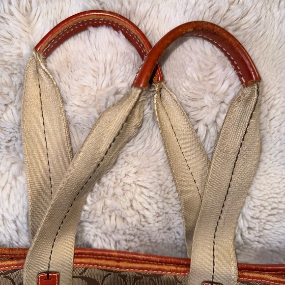 Coach Tan and Orange Signature Tote REHAB - Picture 11 of 12